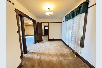 318 N 23rd Ave W, Duluth, MN 55806 - Photo 8