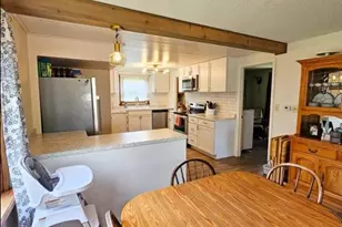 528 5th Ave, Two Harbors, MN 55616 - Photo 4