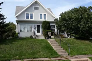 4405 W 7th St, Duluth, MN 55807 - Photo 1