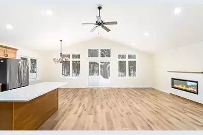 1804 Rice Lake Rd, Duluth, MN 55811 - Photo 2