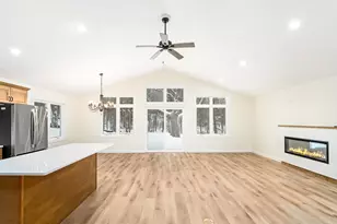 1804 Rice Lake Rd, Duluth, MN 55811 - Photo 2