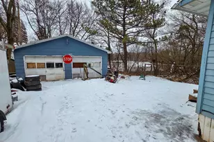 10 S 58th Ave W, Duluth, MN 55807 - Photo 4