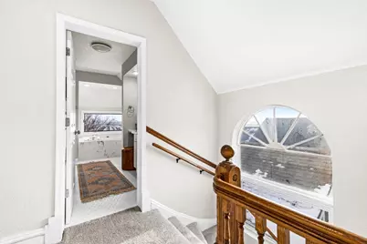 1812 W 3rd St, Duluth, MN 55806 - Photo 28