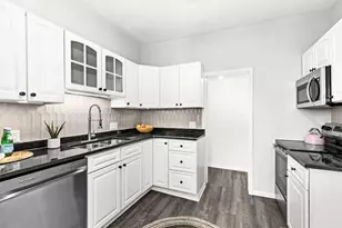 1812 W 3rd St, Duluth, MN 55806 - Photo 22