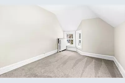 1812 W 3rd St, Duluth, MN 55806 - Photo 38