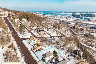 1812 W 3rd St, Duluth, MN 55806 - Photo 56