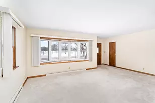 2202 Sahlman Ave, Cloquet, MN 55720 - Photo 8