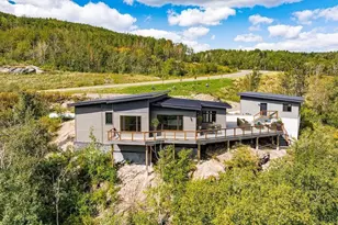 2102 N 40th Ave W, Duluth, MN 55811 - Photo 1