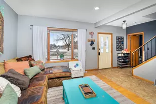 811 N 56th Ave W, Duluth, MN 55807 - Photo 12