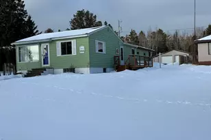 1515 9th Ave, Two Harbors, MN 55616 - Photo 2