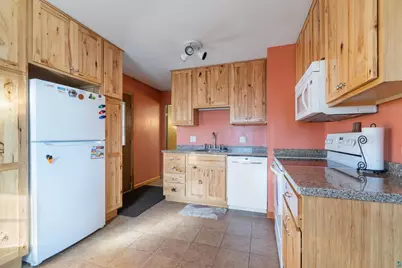 106 Edison Blvd, Silver Bay, MN 55614 - Photo 10