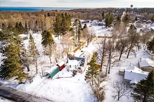 28 Vassar St, Duluth, MN 55803 - Photo 6