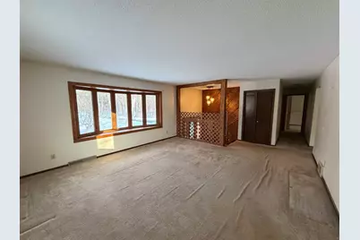 5804 Rose Rd, Hermantown, MN 55811 - Photo 2