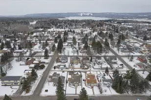 2217 Susquehanna Ave, Superior, WI 54880 - Photo 2