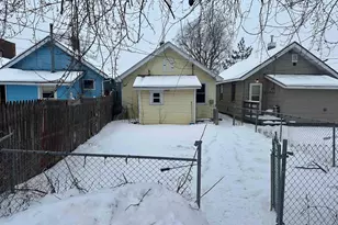 1216 Hughitt Ave, Superior, WI 54880 - Photo 2