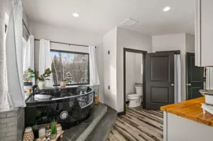 1430 Stoney Point Dr, Duluth, MN 55804 - Photo 18