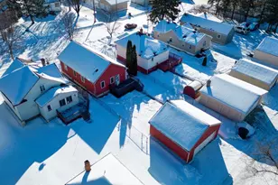 1117 Lincoln Ave, Eveleth, MN 55705 - Photo 34