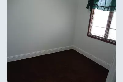 17 SE 3rd St, Chisholm, MN 55719 - Photo 6