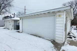 207 E 3rd St, Superior, WI 54880 - Photo 4