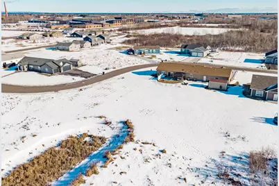 14 Spartan Circle Dr, Superior, WI 54880 - Photo 6