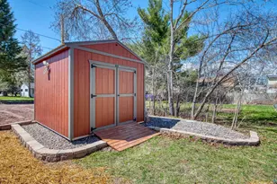915 11th Ave W, Ashland, WI 54806 - Photo 22