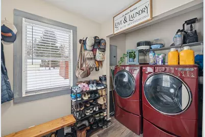 915 11th Ave W, Ashland, WI 54806 - Photo 16