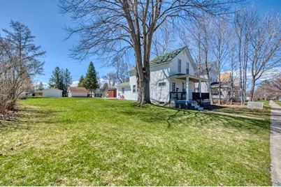 915 11th Ave W, Ashland, WI 54806 - Photo 20