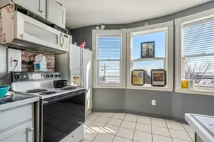 523 N 1st Ave E, Duluth, MN 55805 - Photo 10