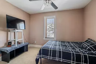 523 N 1st Ave E, Duluth, MN 55805 - Photo 12