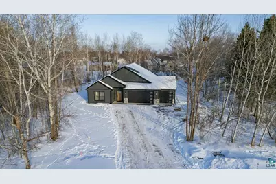 404 Barbara Cr, Cloquet, MN 55720 - Photo 2