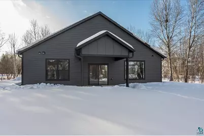 404 Barbara Cr, Cloquet, MN 55720 - Photo 4