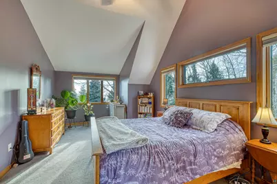 2472 Cliff View Cr, Two Harbors, MN 55616 - Photo 30
