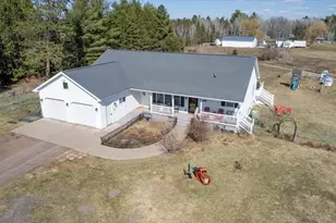 4318 E Valley Brook Rd, Superior, WI 54880 - Photo 1