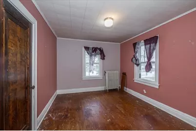 701 E 4th St, Superior, WI 54880 - Photo 8