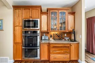 2610 E 8th St, Duluth, MN 55812 - Photo 16