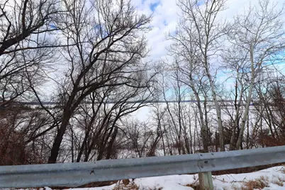 421 Lake Shore Dr W, Ashland, WI 54806 - Photo 14