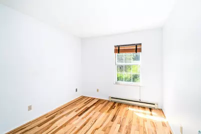 202 E 7th St #D, Duluth, MN 55805 - Photo 18