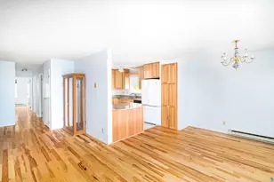 202 E 7th St, Duluth, MN 55805 - Photo 14