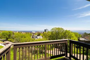 202 E 7th St, Duluth, MN 55805 - Photo 6