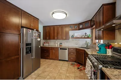 2223 Leonard St, Duluth, MN 55811 - Photo 6