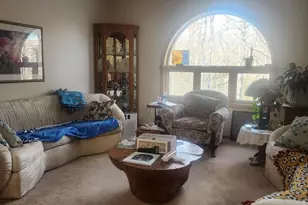 2223 Leonard St, Duluth, MN 55811 - Photo 2