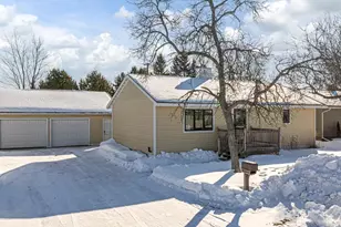 18 Dogwood Blvd, Babbitt, MN 55706 - Photo 2