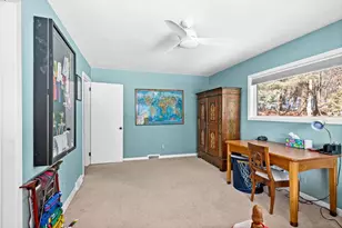 110 N 36th Ave E, Duluth, MN 55804 - Photo 26