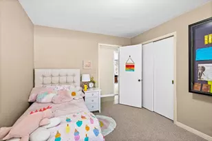 110 N 36th Ave E, Duluth, MN 55804 - Photo 24