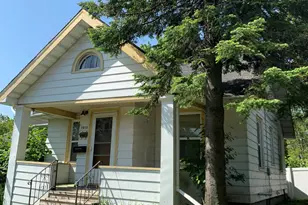 1011 N 12th Ave E, Duluth, MN 55805 - Photo 2