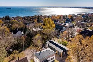 1914 E 1st St, Duluth, MN 55812 - Photo 6