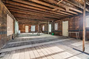 2502 W 3rd St, Duluth, MN 55806 - Photo 18