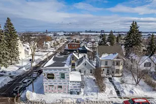 2502 W 3rd St, Duluth, MN 55806 - Photo 1