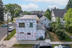 2502 W 3rd St, Duluth, MN 55806 - Photo 1