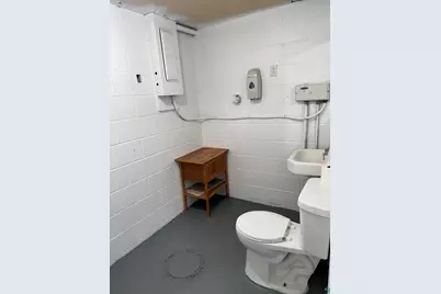 521 7th St, Two Harbors, MN 55616 - Photo 6